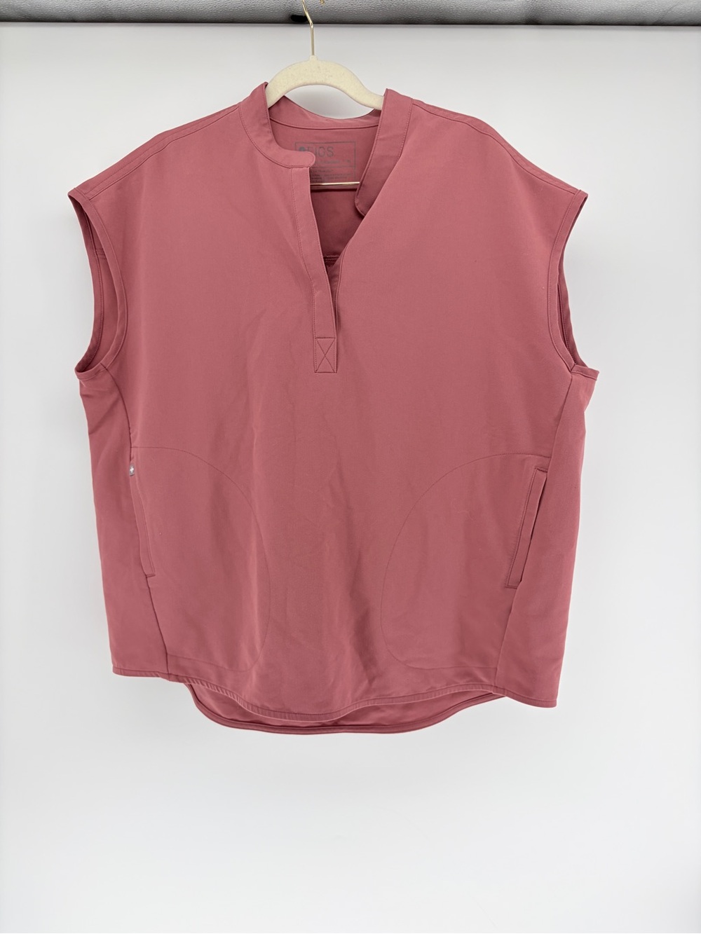 Fig Rafaela Oversize Scrub Top Mauve M PO# 5757